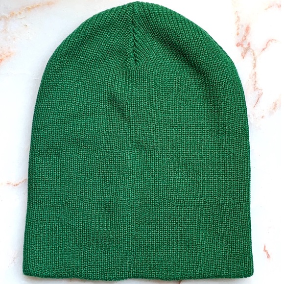 GREEN BEANIE - Picture 3 of 4
